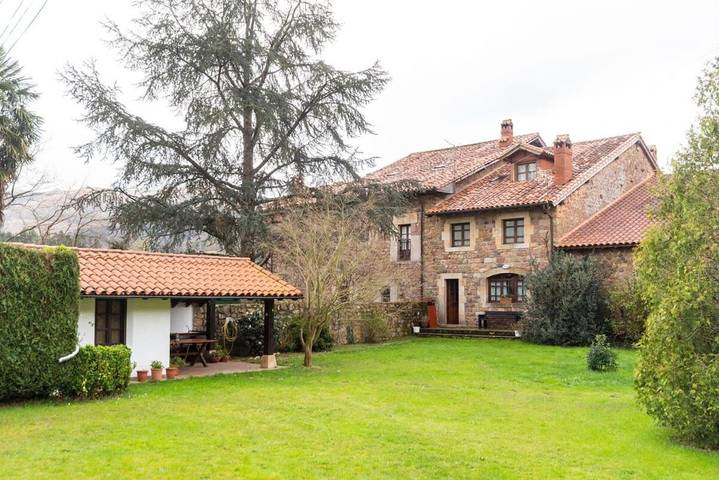 Casa rural para 8 personas, con Terraza en Valle de Cabuérniga