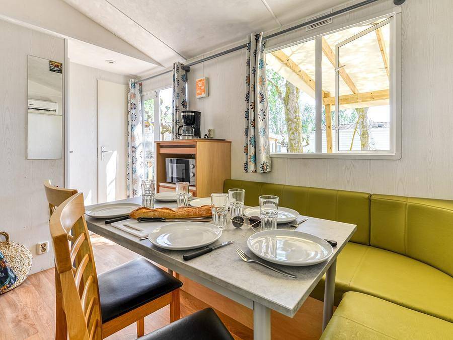 Camping Village Kalliste - Casa mobile 4 persone - Casa mobile | Comfort | 2 Camere da letto | 4 Pers. | Terrazza rialzata | Aria condizionata. in Saint-Florent, Calvi e dintorni