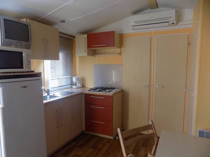 Bungalow für 7 Personen, mit Ausblick und Terrasse sowie Garten in Portugal - 3