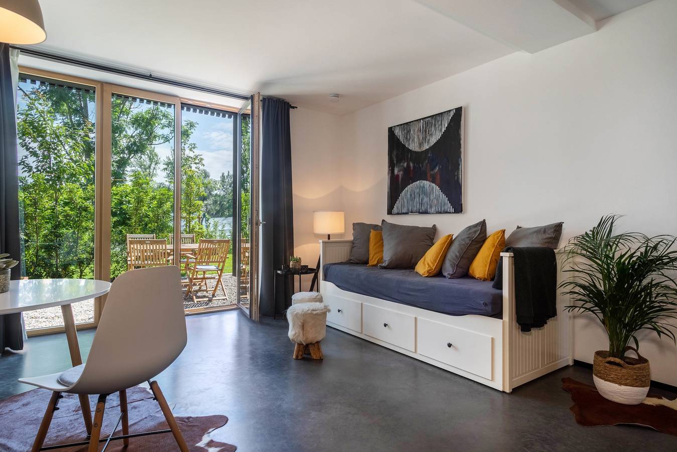 Ganze Wohnung, Ferienwohnung 'La Casa Nel Verde' mit Blick ins Grüne, privater Terrasse und Wlan in Lindau, Bayerisch Schwaben