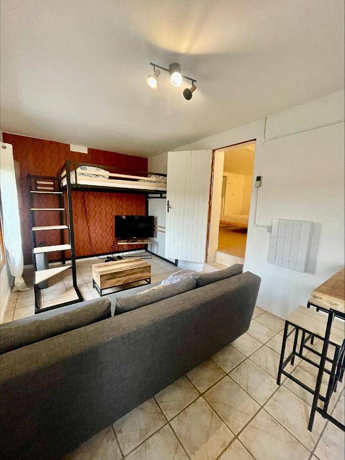 Gîte pour 6 personnes, avec terrasse et jardin à Guérard (Seine-et-Marne) - 2