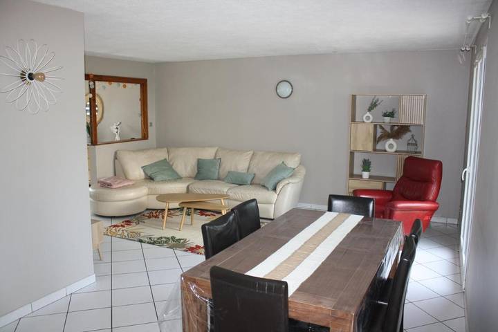 Location de vacances pour 8 personnes, avec jardin ainsi que piscine et vue dans Ostheim - 2