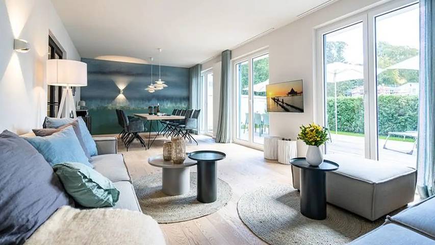 Ferienhaus für 12 Personen, mit Terrasse und Whirlpool sowie Garten und Sauna in Heringsdorf