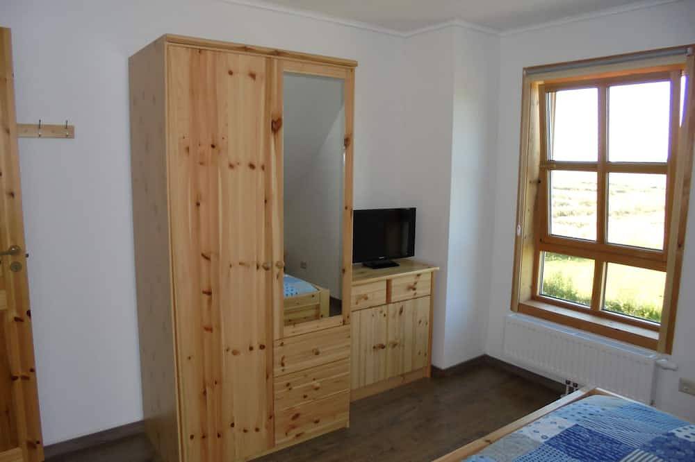 Familienfreundliches Nichtraucherhaus mit großem Garten und schönem Ausblick in Ralswiek, Bergen auf Rügen und Umgebung