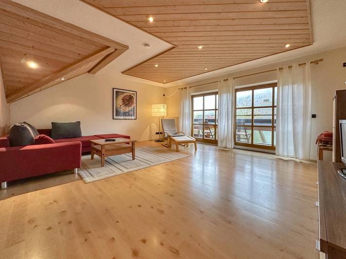 Ganze Wohnung, Geräumige Ferienwohnung in Bayern mit Balkon in Riedenburg, Altmühltal