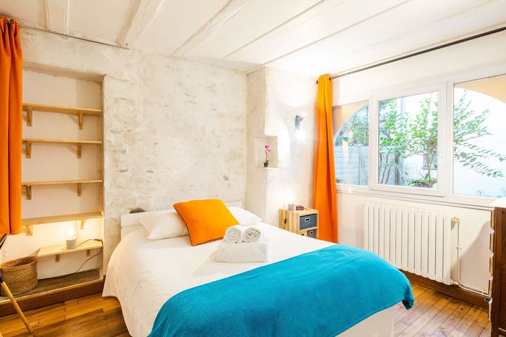 Apartamento entero, Le Cours Saint Pierre - Entre Château et Cathédrale in Nantes, Nantes region