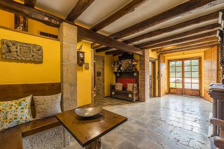 Location de vacances pour 40 personnes, avec balcon et jardin, animaux acceptés à Sils - 3