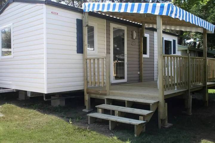 Mobil home pour 4 personnes, avec terrasse