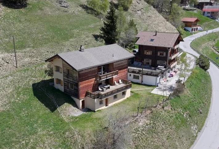 Gîte pour 6 personnes, avec vue et balcon à Saint-Martin (Suisse) - 3