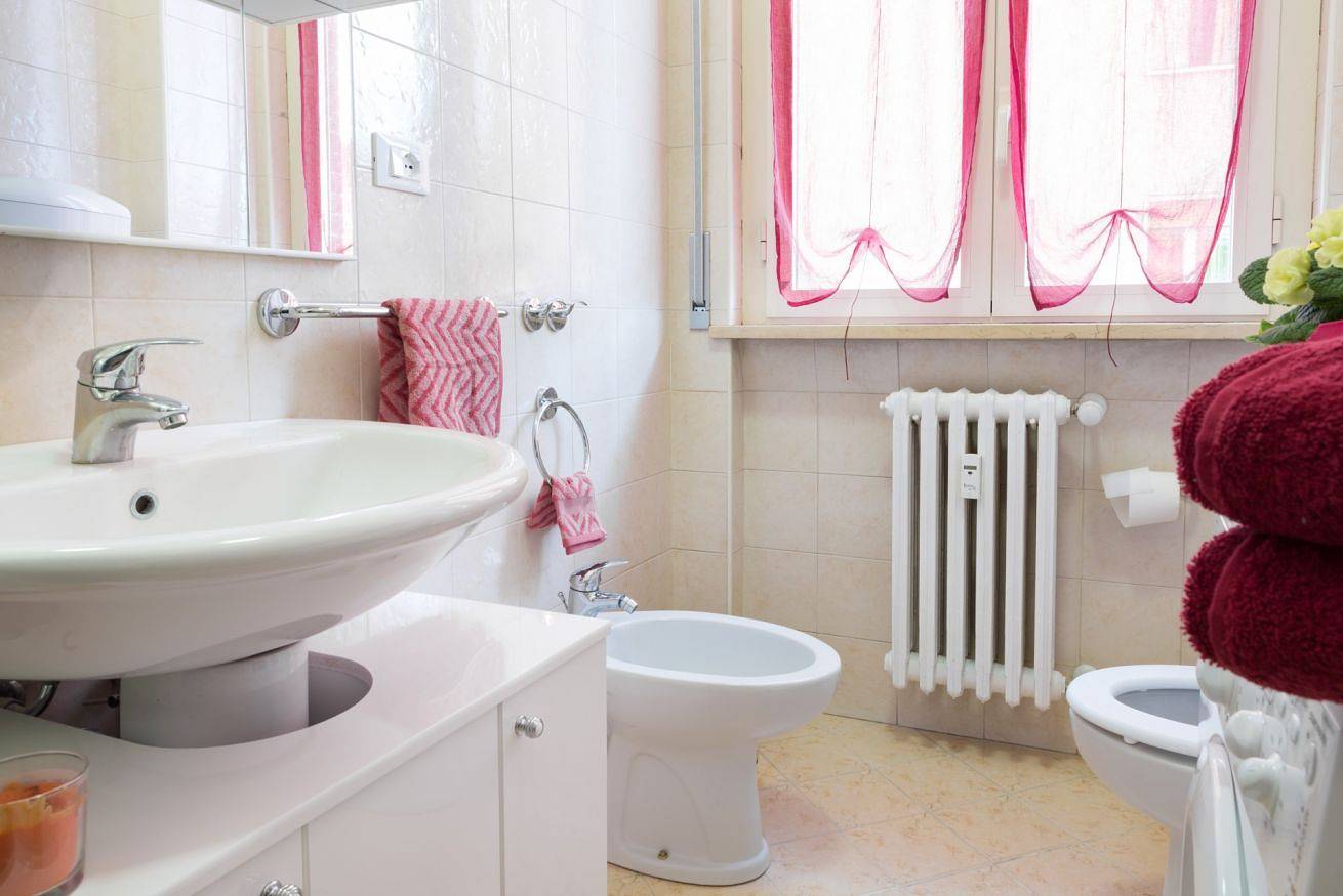 Appartamento intero, Parma Railway Station Apartment in Parma, Provincia di Parma