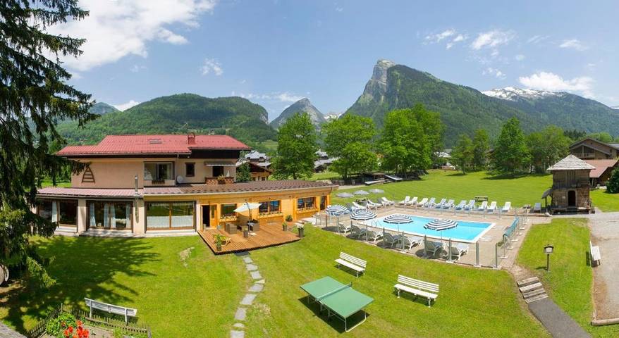 Appart’hôtel pour 2 personnes, avec jardin et jacuzzi ainsi que sauna et piscine