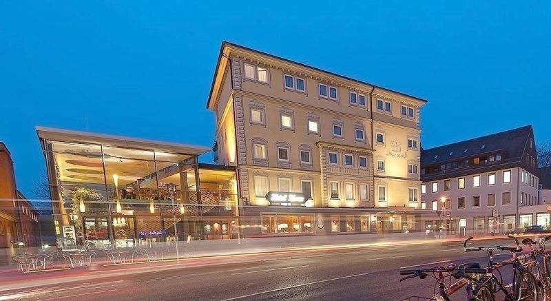 Hotel, mit Terrasse und Sauna