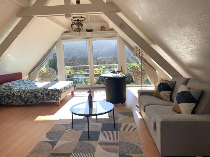 Appartement de vacances pour 2 personnes, avec terrasse ainsi que vue et jardin