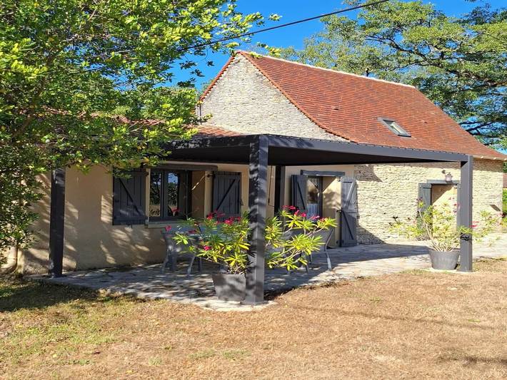 Location de vacances pour 5 personnes, avec terrasse ainsi que jardin et piscine, adapté aux familles à Salviac - 2