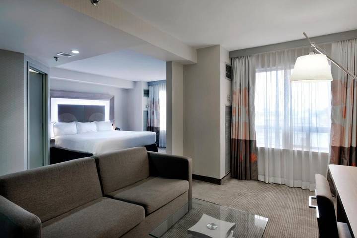 Hôtel pour 2 personnes, avec piscine et terrasse, animaux acceptés à Ottawa