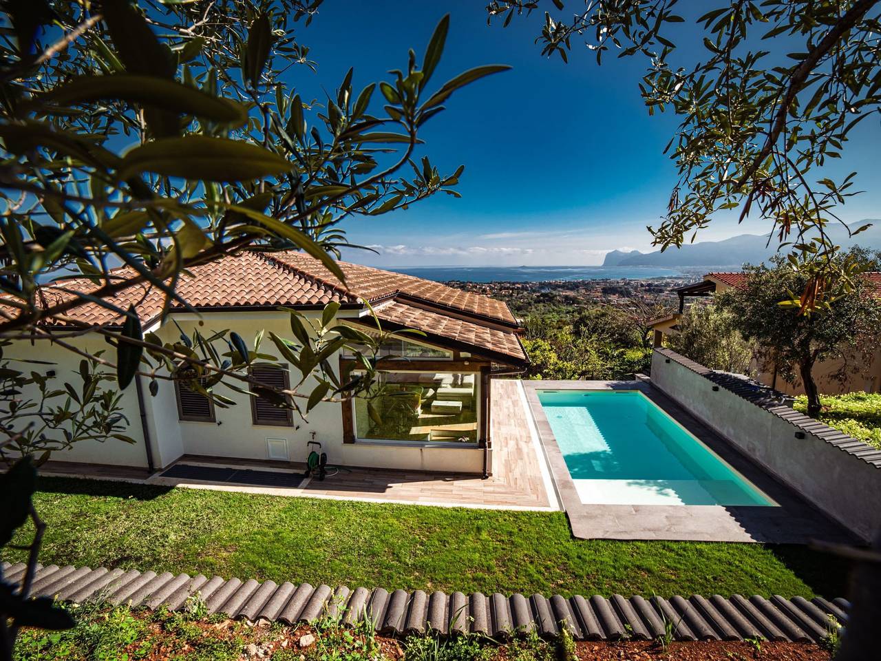 Haus in Carini mit privatem Pool in Provincia de Palermo