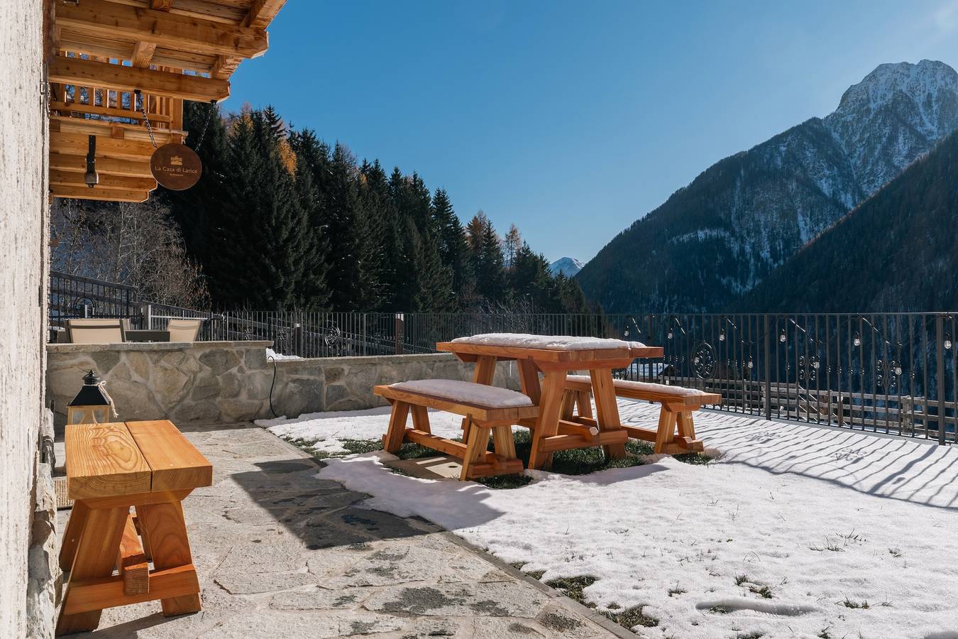 Ganze Wohnung, Apartment 'La Casa Di Larice in Val di Sole' mit Bergblick, privater Terrasse und Wlan in Piazzola, Rabbi