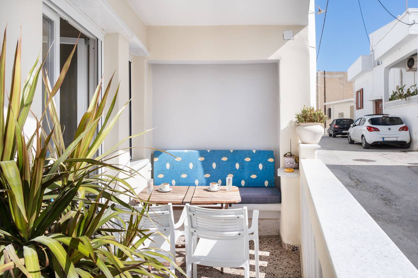 Hel leilighet, Apartment 'Lethe House' with Balcony, Wi-Fi and Air Conditioning in Naxos By, Kykladene