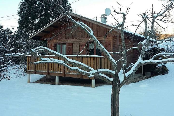 Chalet per 4 persone, con giardino e balcone - 1