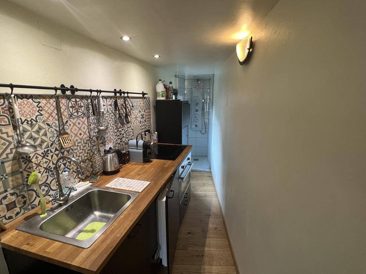 One-Bedroom House in Carennac, Lot