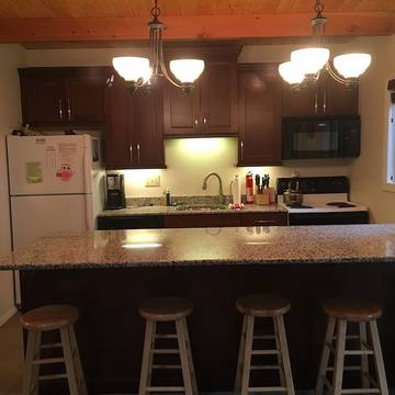 Vacation House for 8 Guests in Ludlow, Okemo Mountain, Picture 2