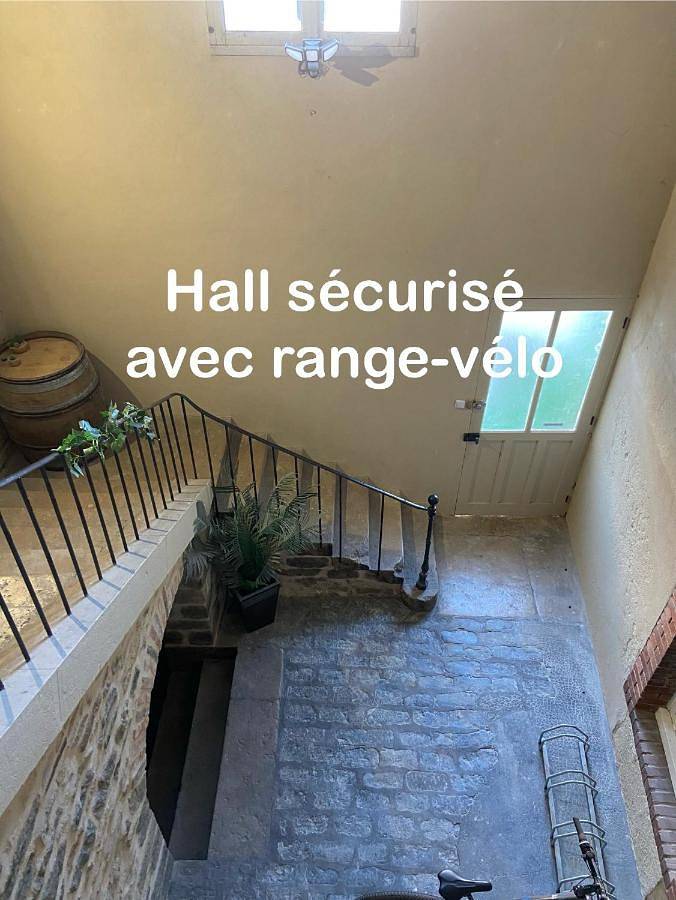 Gîte pour 4 personnes, avec terrasse à Digoin - 2