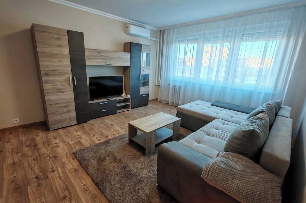 Ganze Wohnung, Gemütliche Wohnung in Downtown Nook zu vermieten in Ketschkemet, Kecskeméti járás