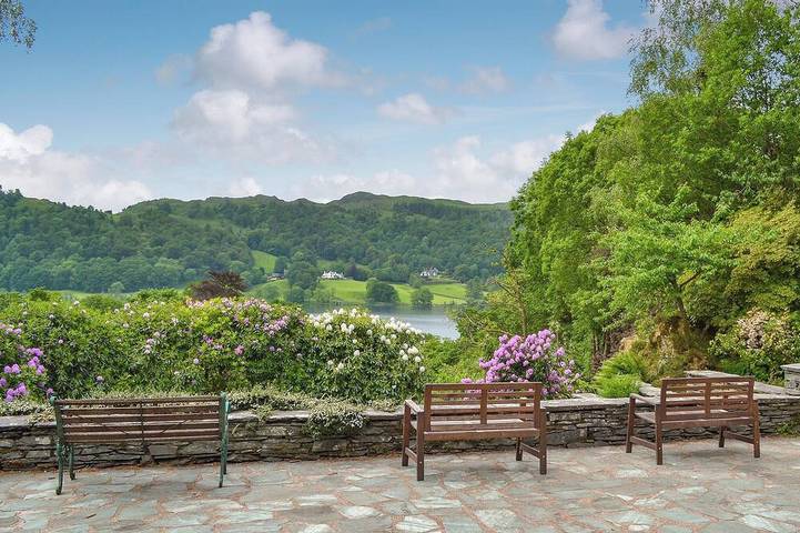Log cabin for 2 people, with garden, with pets in Grasmere