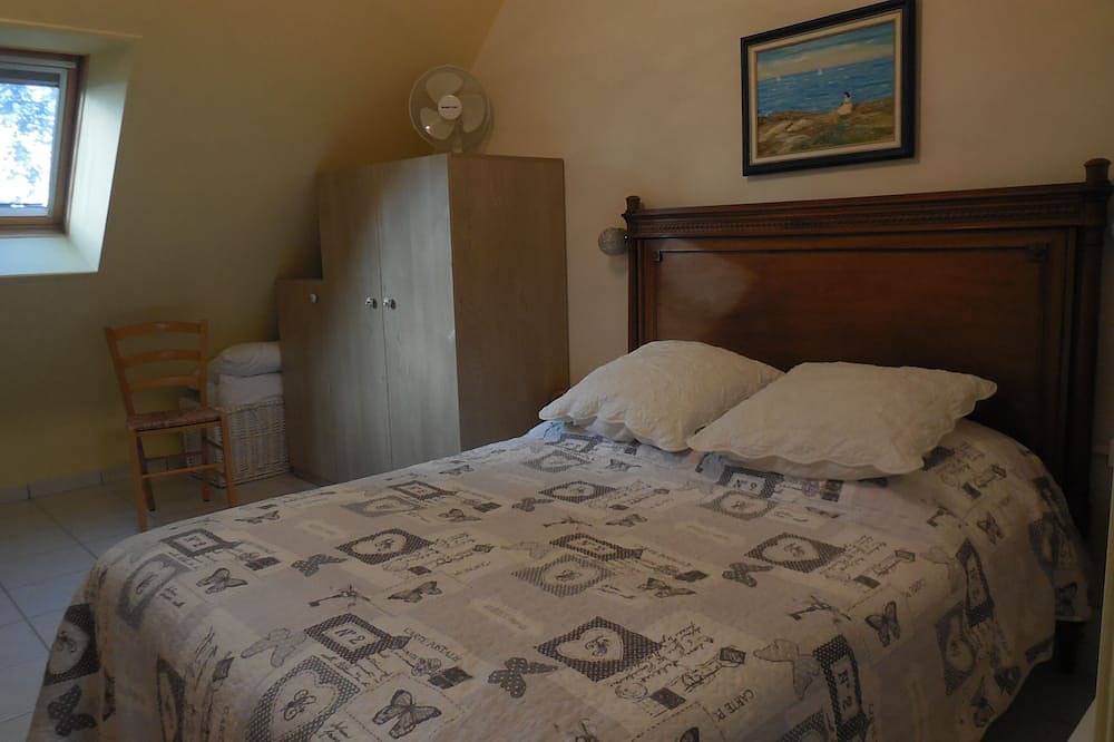 Das Hotel liegt 800 Meter vom Strand entfernt zwischen Ozean und Golf. ruhig in Arzon, Côte des Mégalithes