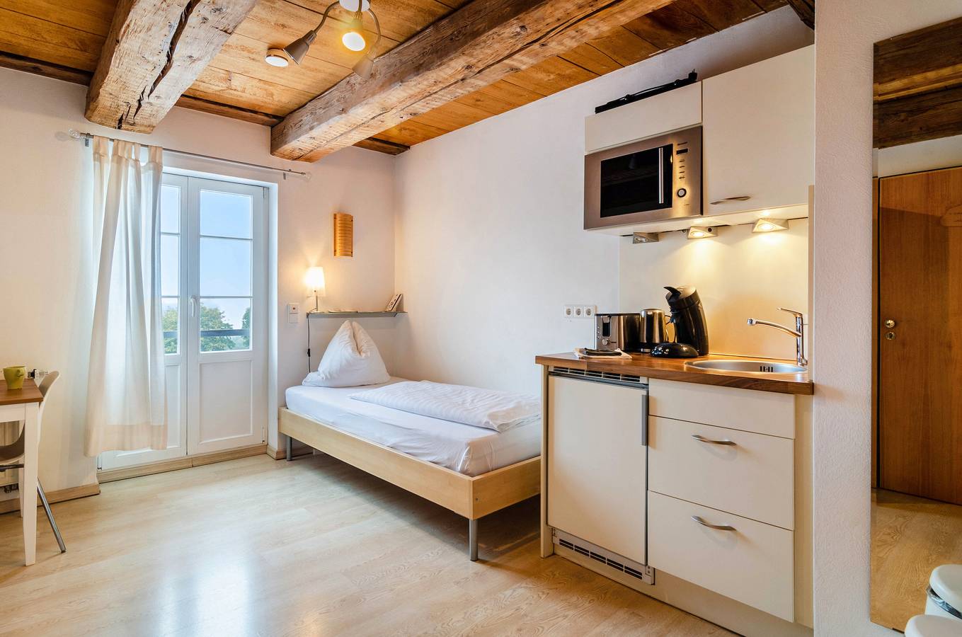 Ganze Wohnung, Ferienwohnung 'Halden' mit Wi-Fi in Heiligenberg, Region Bodensee-Oberschwaben