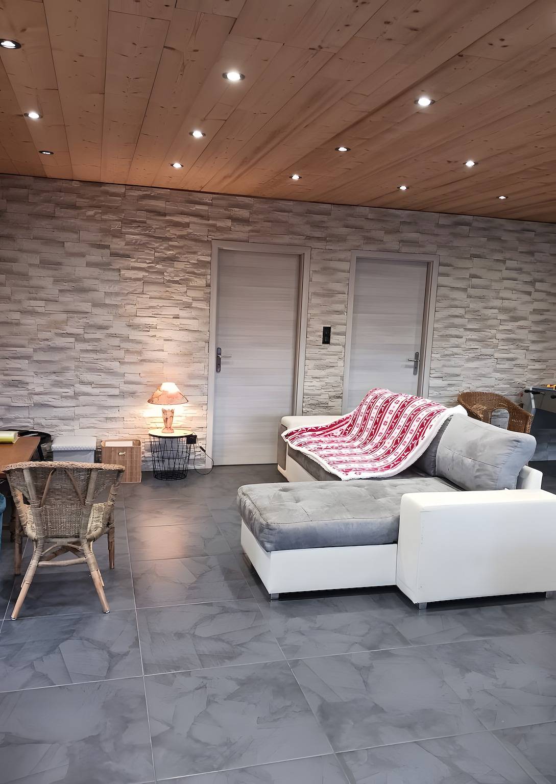 Chalet Les Chamerois 4 Sterne, eingezäunt, 8 Min. zu den Tendon-Wasserfällen, 20 Min. Gérardmer, Sauna in Jarménil, Épinal und Umgebung
