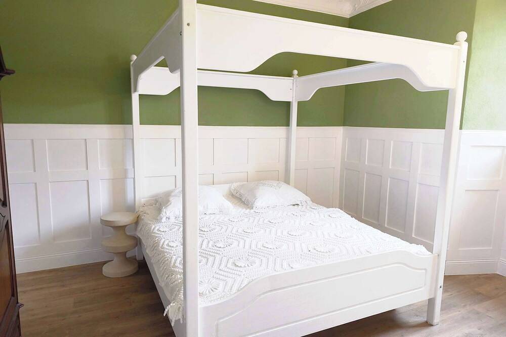 Ganze Wohnung, Chateau Suite Ernestine in Malberg, Eifelkreis Bitburg-Prüm
