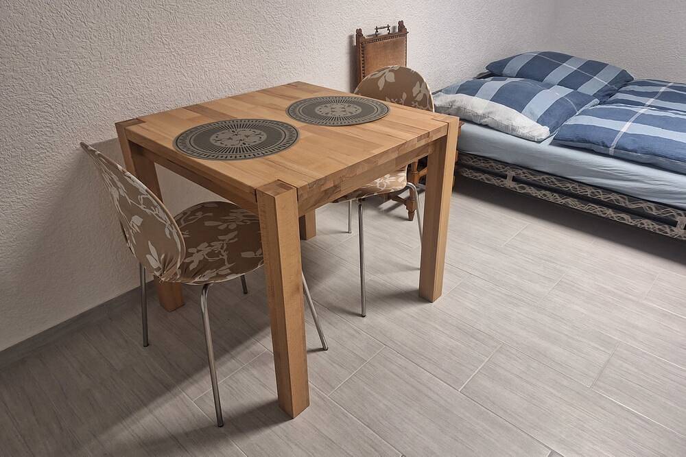 Ganze Wohnung, Einzelzimmer für 2 Gäste mit 22m² in Gaggenau (269023) in Gaggenau, Nordschwarzwald