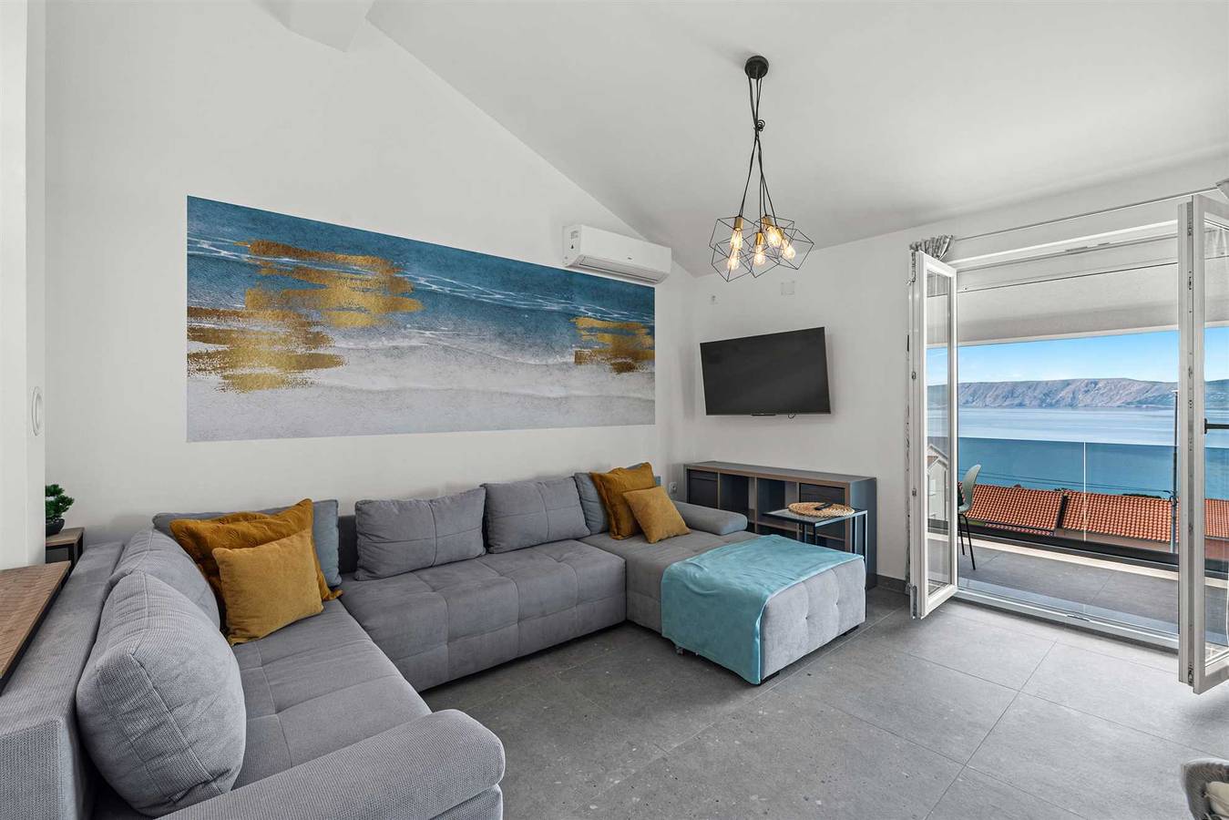 Ganze Wohnung, Apartment with Pool by aneo travel in Novi Vinodolski, Primorje-Gorski Kotar