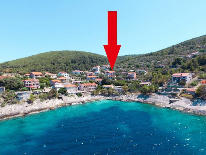 Ferienwohnung für 4 Personen, mit Terrasse und Garten in Dalmatien