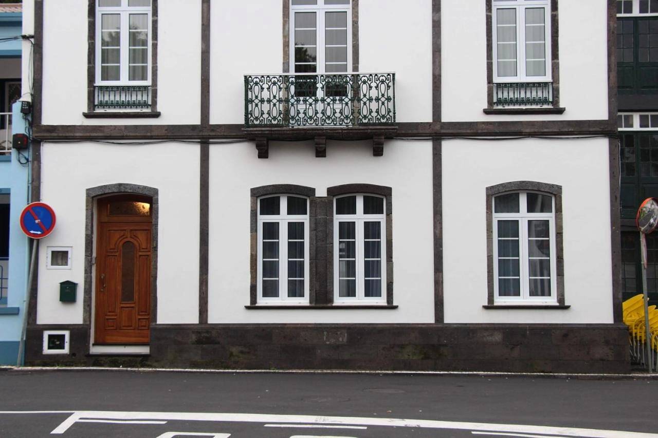 Apartamento inteiro, Two-Bedroom Apartment in São Miguel Island, Furnas