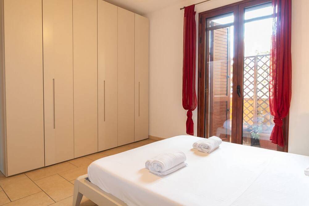 Entire apartment, Civico 89-Urban Retreat in Oristano, Campidano