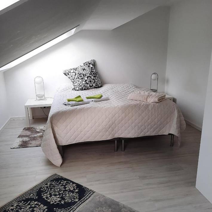 Ferienwohnung für 5 Personen, mit Garten und Ausblick