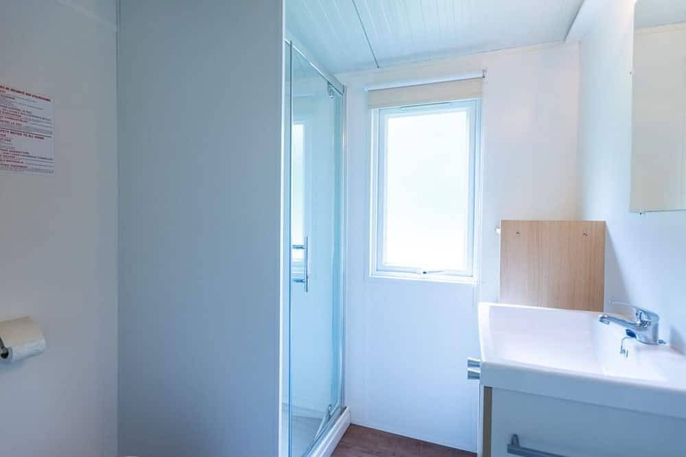 Canvas & Wood Tent - 2 Bedrooms, Terrace in Fenouillet, Parc naturel régional Corbières-Fenouillèdes