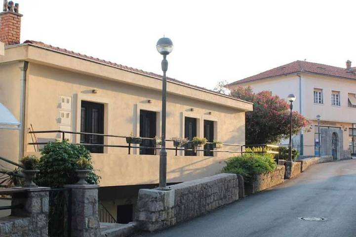 Apartament wakacyjny dla 4 osób, z balkon w Herceg Novi