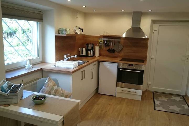 Ferienwohnung für 2 Personen, mit Balkon und Garten - 1