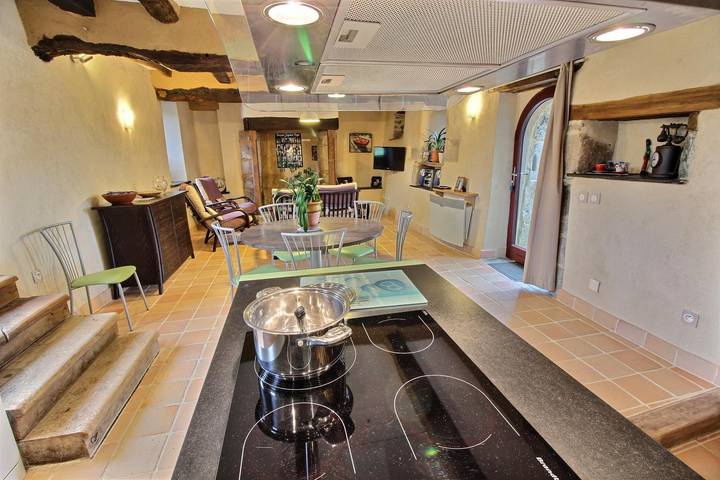 Gîte pour 5 personnes, avec jardin et terrasse à Plestin-les-Grèves - 4