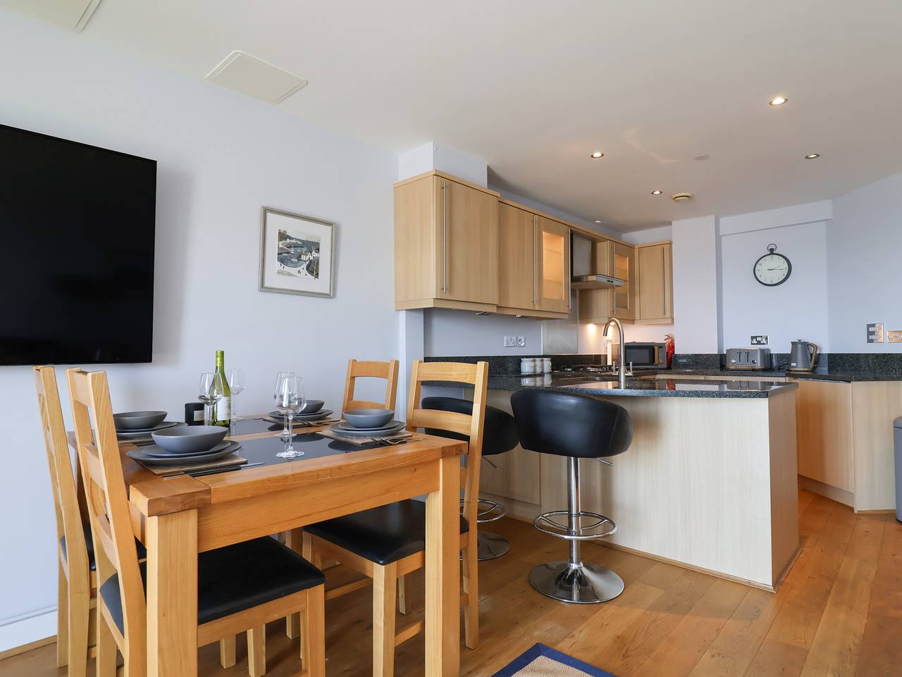 Appartement entier, 36 Quay West Apartments in West Bay, Dorset