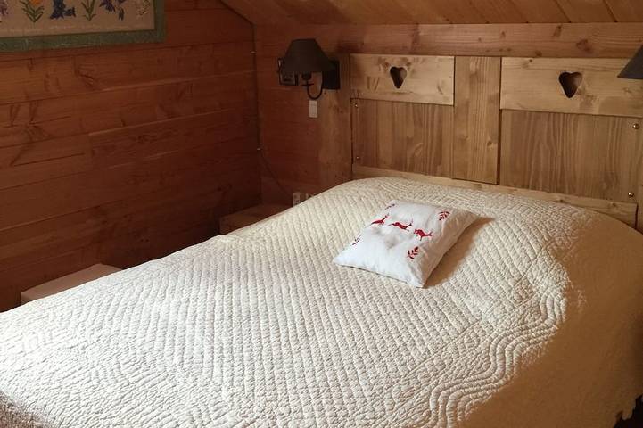 Chalet \"La Datcha\" sleeps 12 on skis with Wifi in La Toussuire, Fontcouverte-la-Toussuire