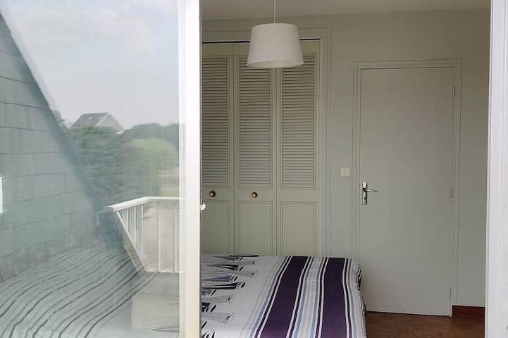 Gîte pour 6 personnes, avec balcon et piscine dans Plage Du Porigo - 3