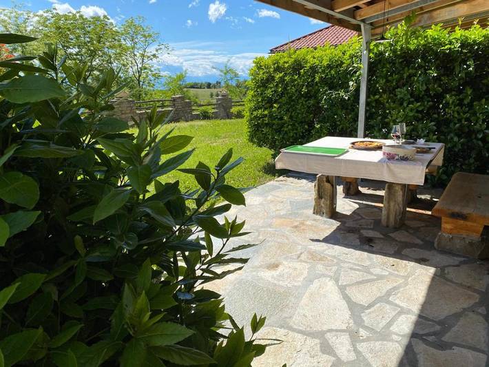 Location de vacances pour 10 personnes, avec sauna et vue ainsi que jardin et piscine à Mombarcaro - 3