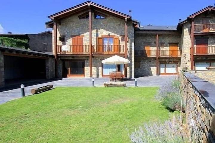 Cottage für 10 Personen, mit Garten und Pool - 1