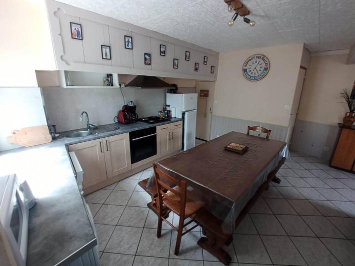 Location de vacances pour 8 personnes, avec vue et jardin, adapté aux familles à Cierp-Gaud - 4