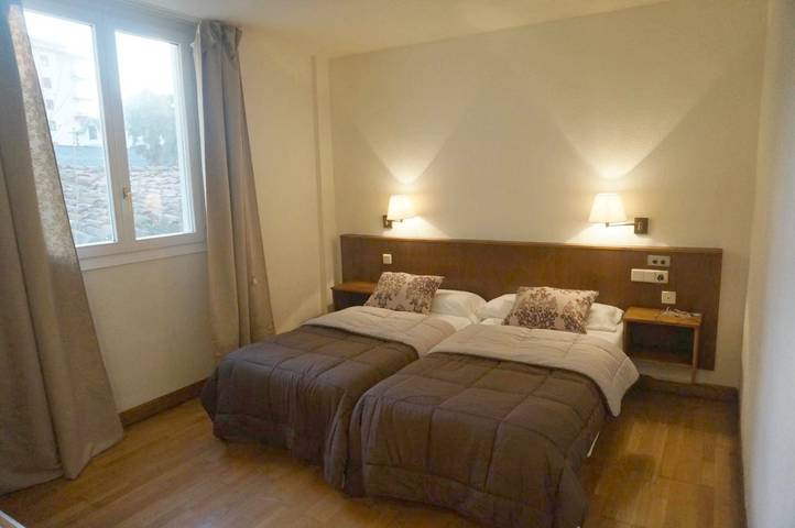 Hôtel pour 4 personnes, avec terrasse dans Elizondo - 4