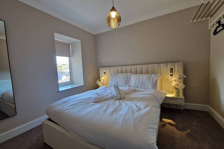 Location de vacances pour 14 personnes, avec terrasse, animaux acceptés à Merthyr Tydfil - 4